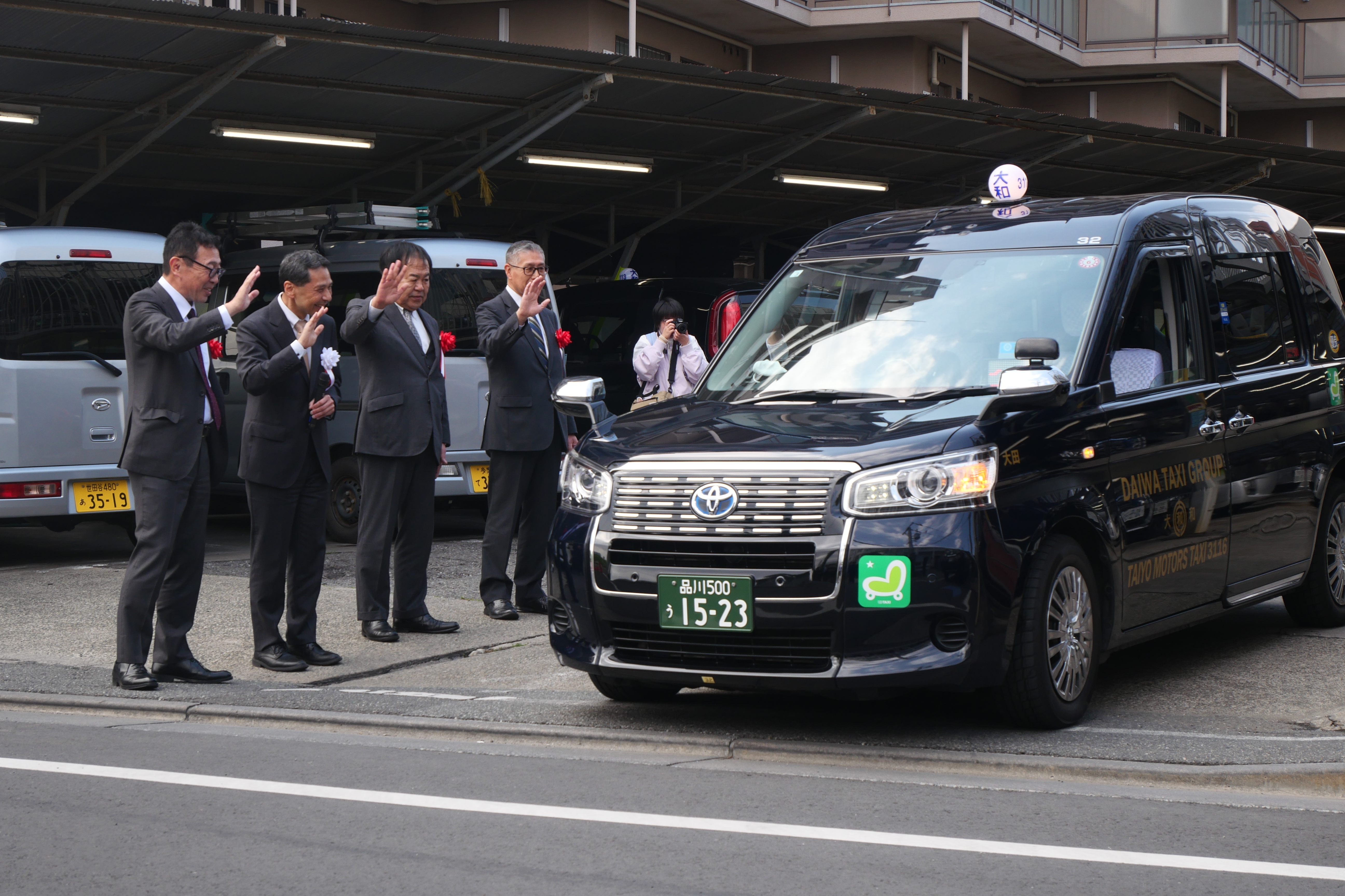  Taiyo motors departure ceremony-see off the taxi